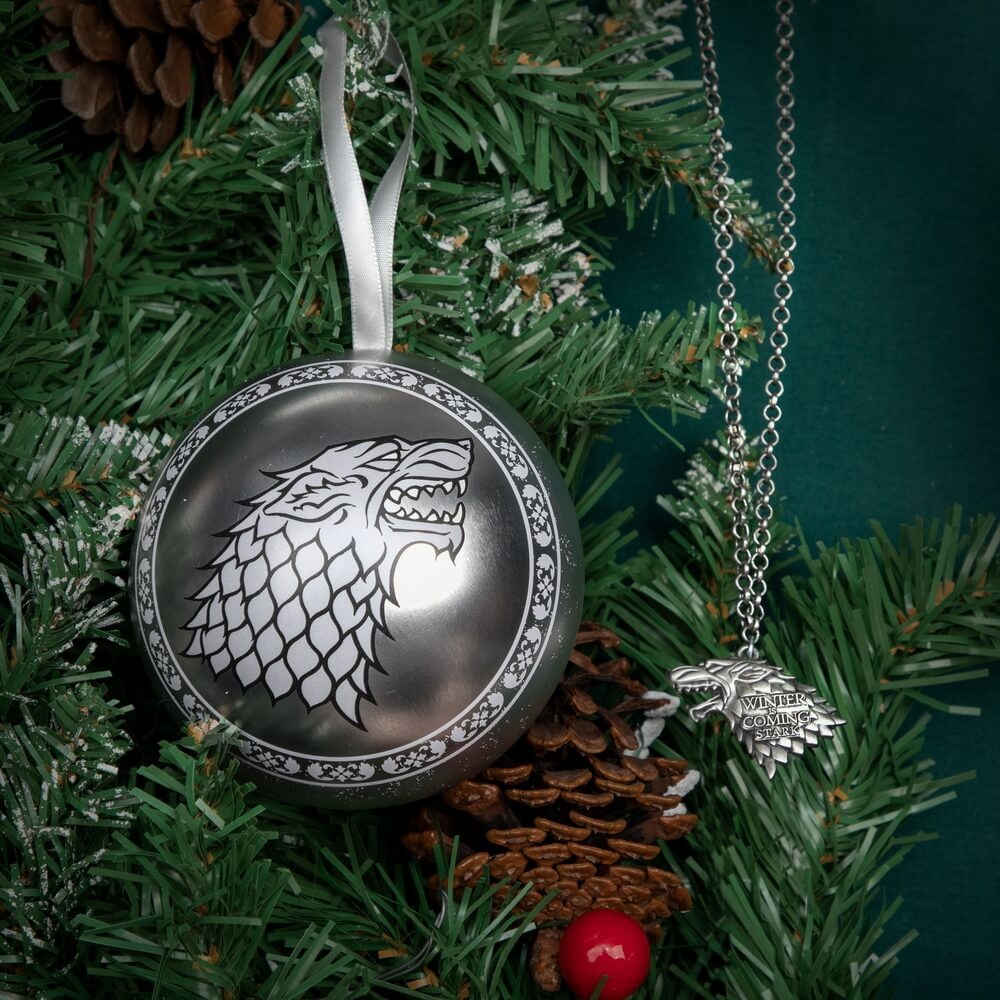 Julgranskula med House Stark-halsband - Game of Thrones 2 Julgranskula med House Stark-halsband - Game of Thrones